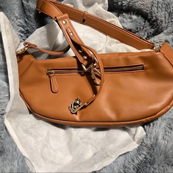 Ruby Rae The Sidekick Camera Bag - Picture 2 of 4